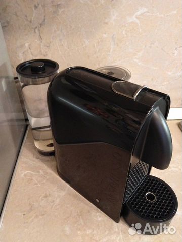 Продам кофемашина delonghi nespresso