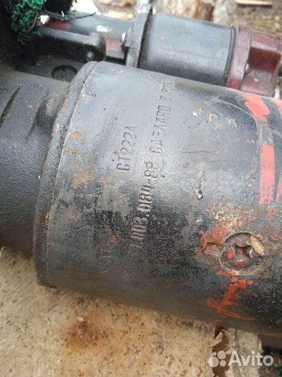 Продам стартер на т 40