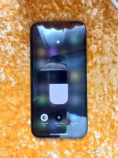 iPhone 12, 64 ГБ