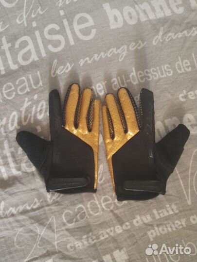 Перчатки для Флорбола