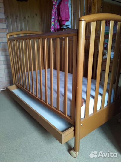 Детская кроватка Pali с ящиком