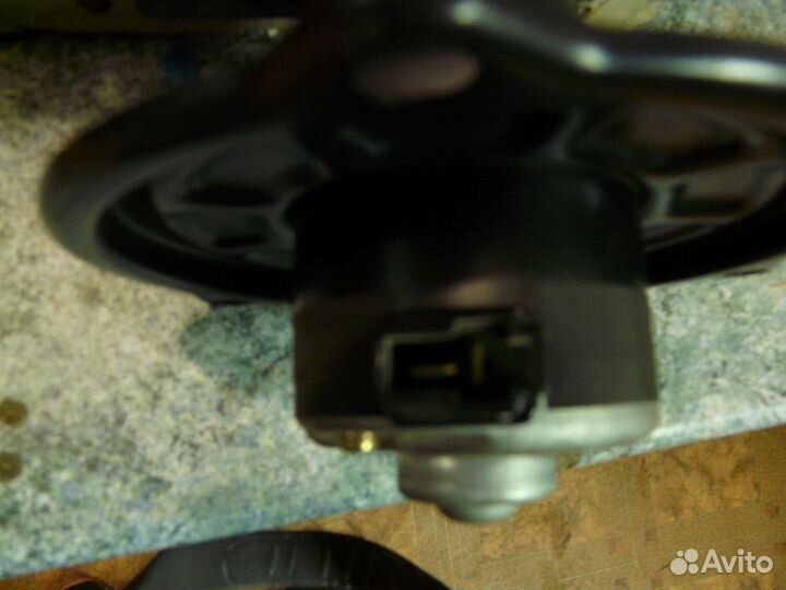 Мотор отопительной системы салона