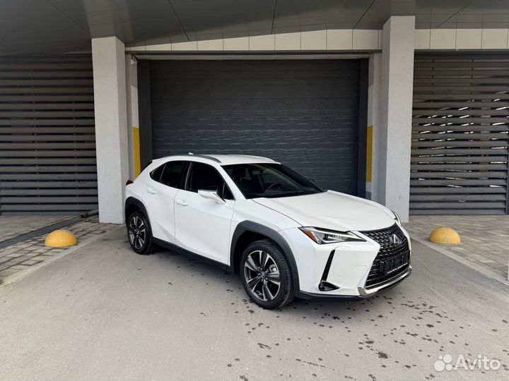 Lexus UX 2.0 CVT, 2022, 35 км