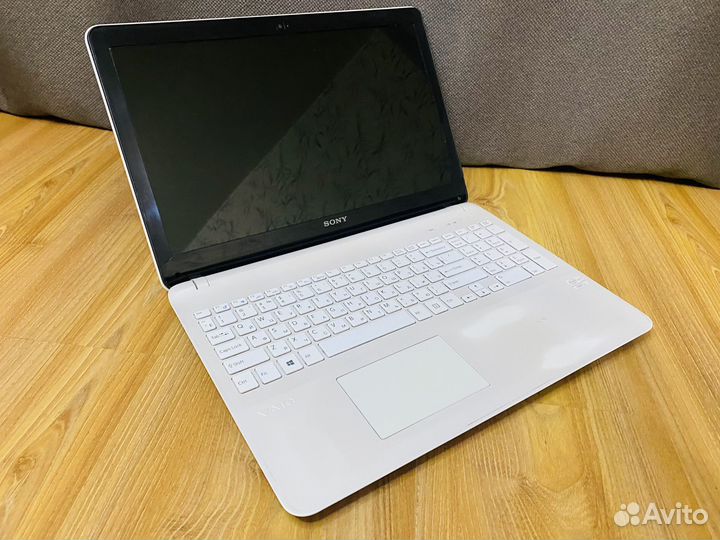 Ноутбук Sony