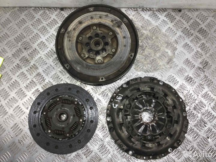 Маховик Audi A6 059141031j; справочно; 059105266T