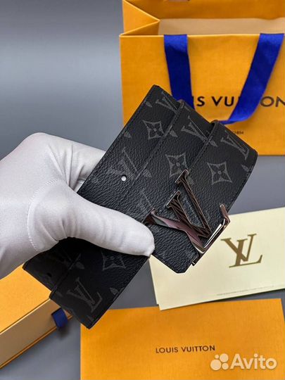 Ремень мужской кожаный Louis Vuitton Initiales