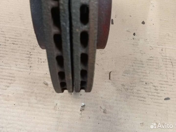 Диски тормозной передний Nissan Almera g15