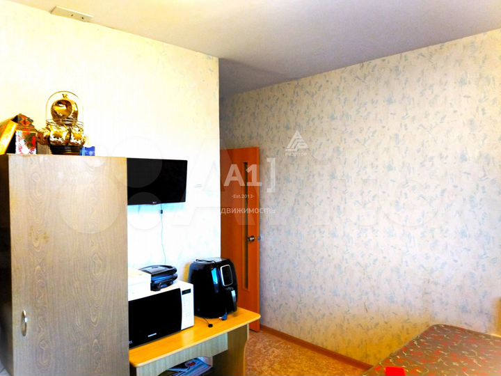 3-к. квартира, 82 м², 7/10 эт.