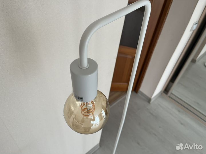 Светильник напольный торшер