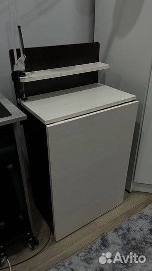 Стол для маникюра