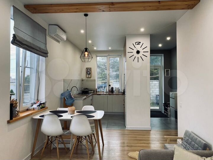 Дом 100 м² на участке 5 сот.