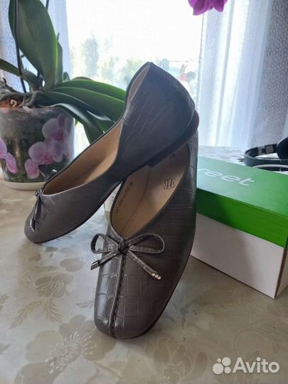 Балетки новые