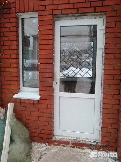 Двери пластиковые