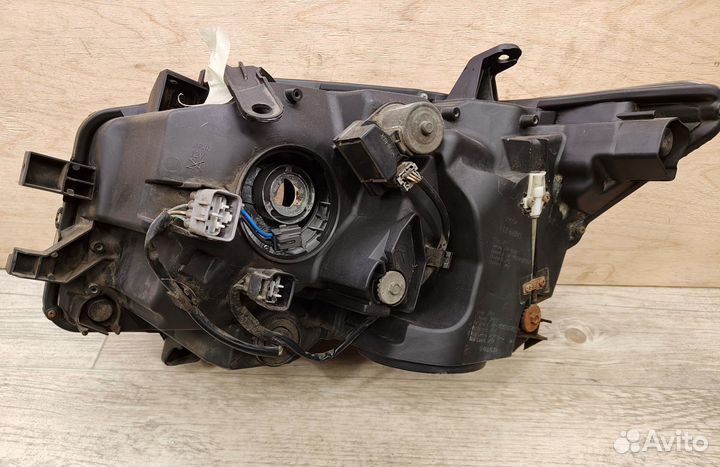 Фара правая Lexus GX460 2013-2019 Оригинал