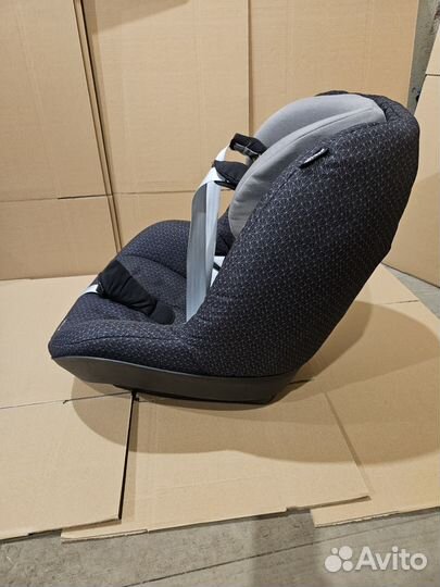 Автокресло Maxi-Cosi 2 way Pearl, Pebble и база 2W