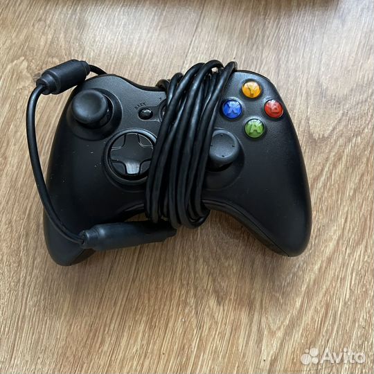Xbox 360 E 250gb не прошитый