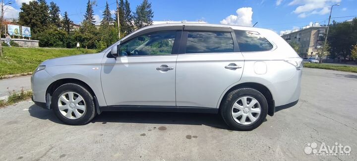 Mitsubishi Outlander 2.0 CVT, 2012, 203 505 км