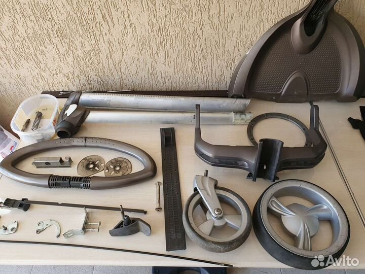 Запчасти для коляски stokke