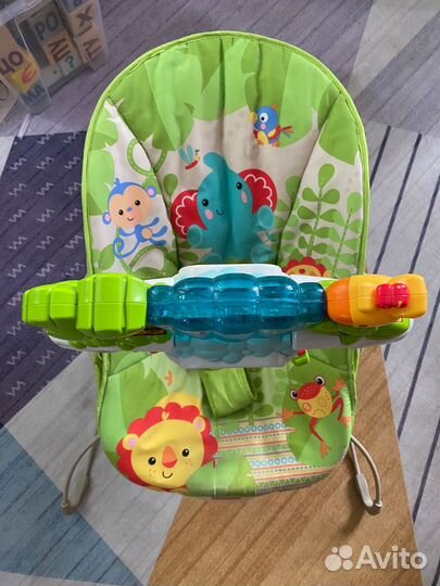 Стульчик для кормления Fisher price, баунсер