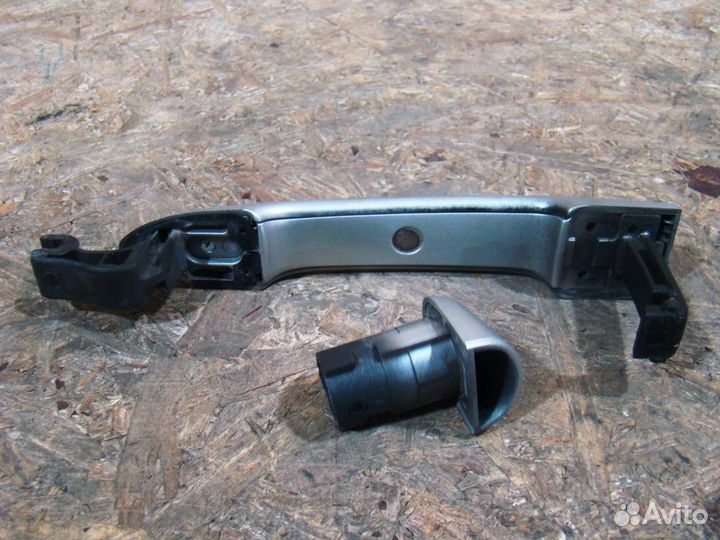 Renault Megane 3 Ручка двери наружная правая