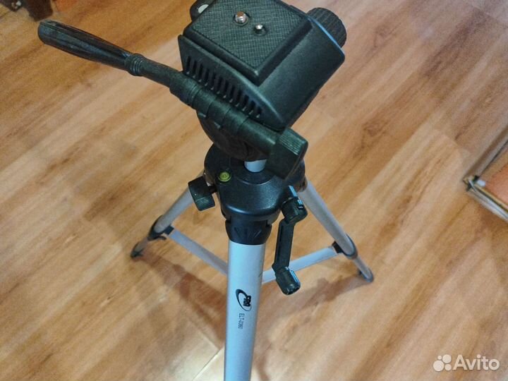 Штатив для фотоаппарата Era Elt-0360 129см