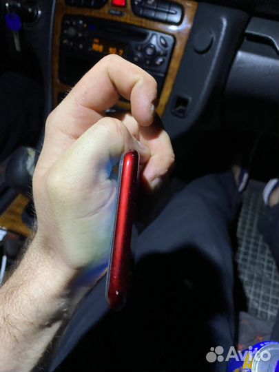 Телефон iPhone хр