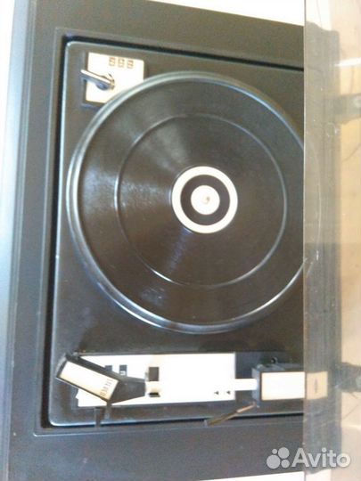 Проигроватил винила Рондо 206 стерео с колоннами