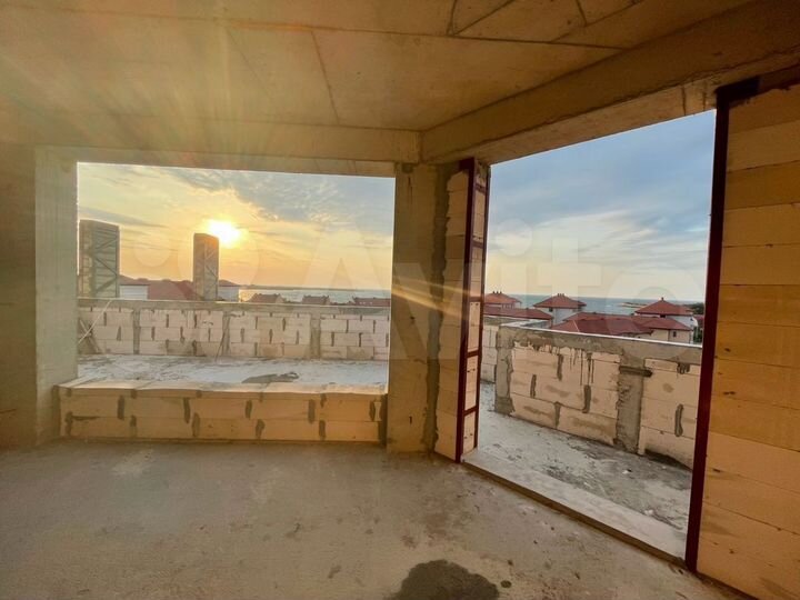 3-к. апартаменты, 120 м², 6/8 эт.