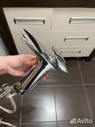 Смеситель для раковины
