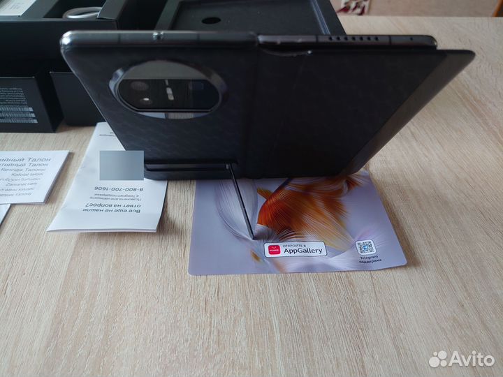 HUAWEI Mate X3, 12/512 ГБ