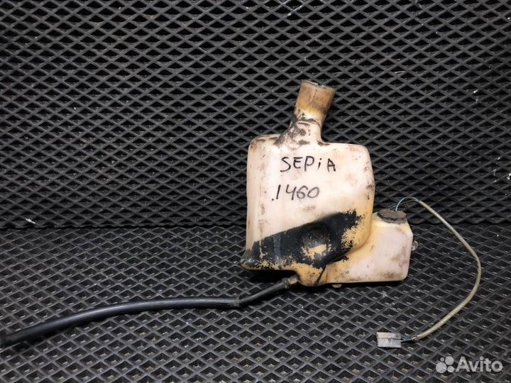 Масляный бачок Suzuki Sepia ZZ OLD