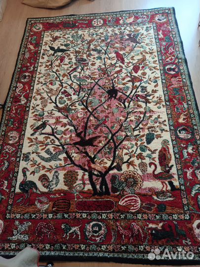 Ковер шерстяной