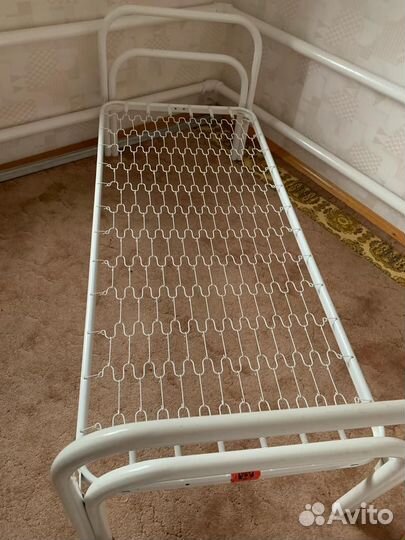 Кровать металлическая односпальная