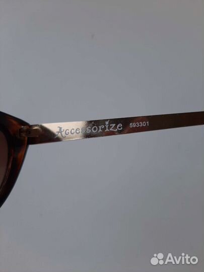 Солнцезащитные очки кошачий глаз