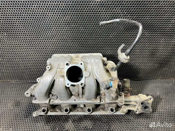 Впускной коллектор Opel Vectra B Z16XE