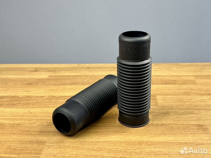 Пыльники передних амортизаторов Honda Elysion