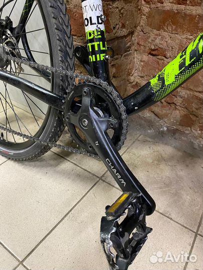 Велосипед хардтейл Specialized Hardrock 26