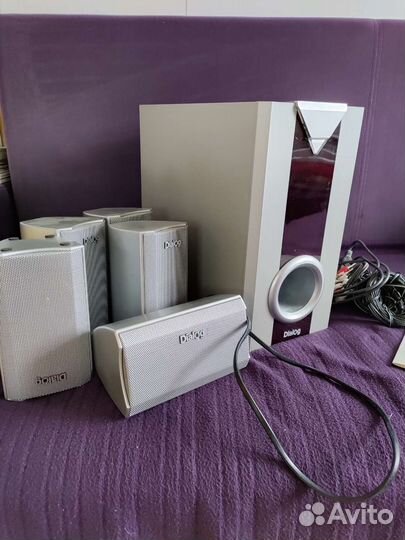 Активная шестикомпонентная акустическая система