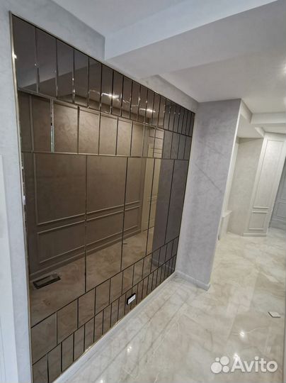 Зеркальное панно