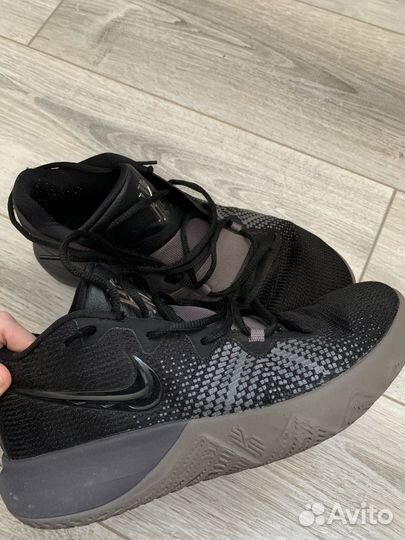 Nike flytrap kyrie оригинал