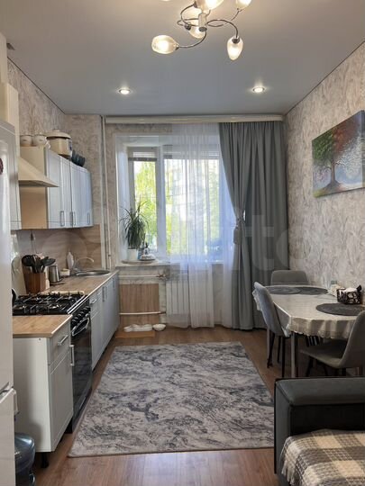 2-к. квартира, 53 м², 2/3 эт.
