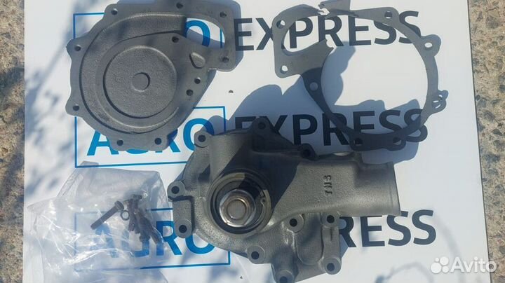 Водяной насос 162084060704 Valtra Case новый