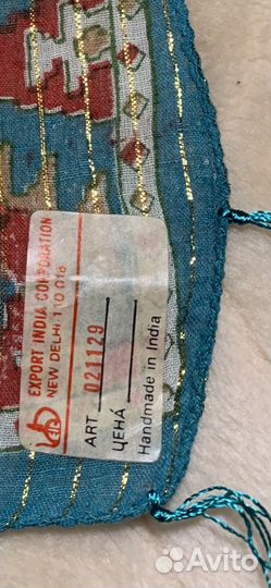 Тонкий платок из Индии
