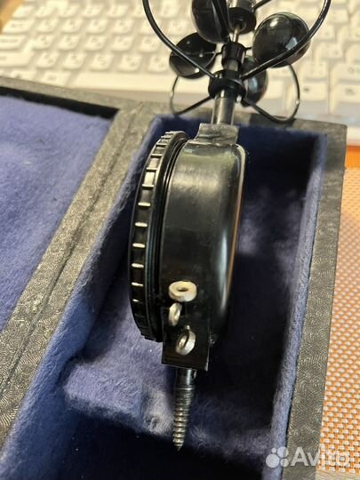 Анемометр чашечный