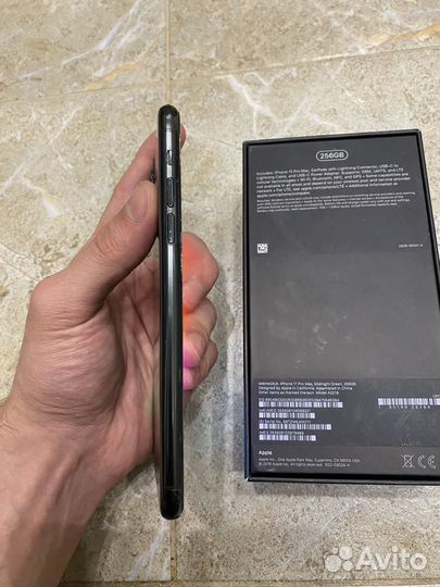 iPhone 11 Pro Max, 256 ГБ