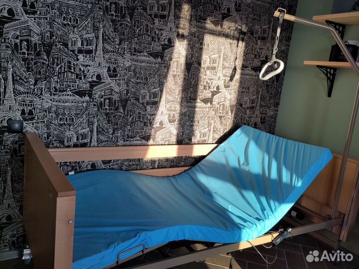 Медицинская кровать с электроприводом бу