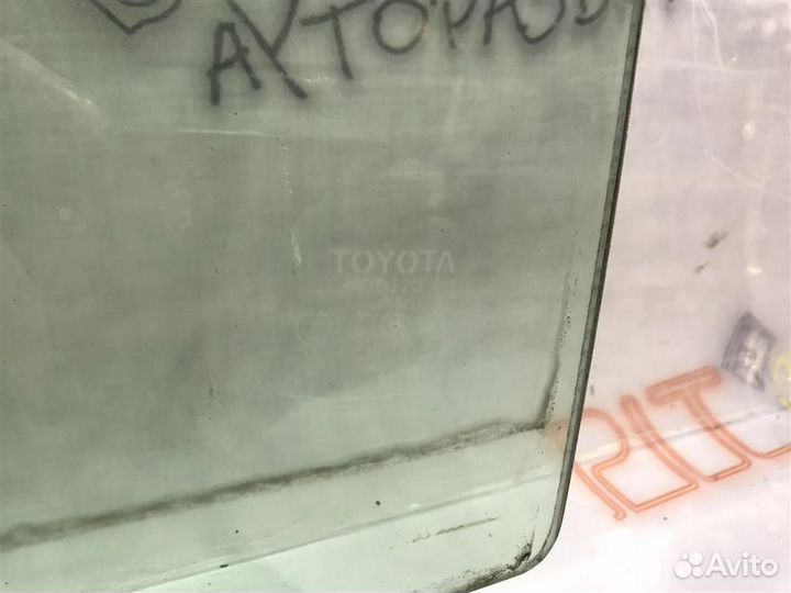 Стекло двери заднее левое Toyota Windom (MCV30) 2