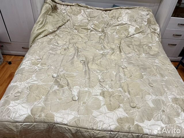 Покрывало LUX евро размер