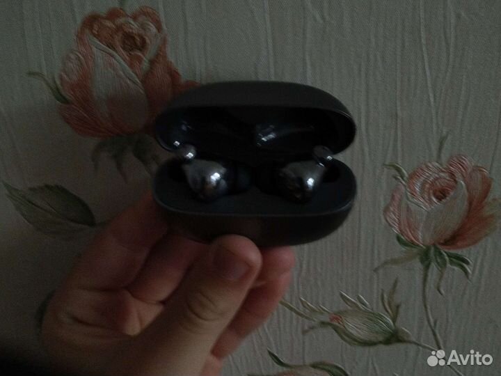 Беспроводные наушники LG