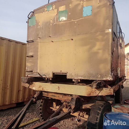 Продам прицеп на базе ЗИЛ (с будкой)
